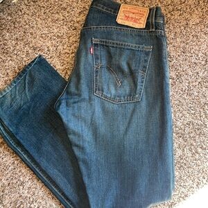 Levi’s Slim Straight Fit 314 Jeans